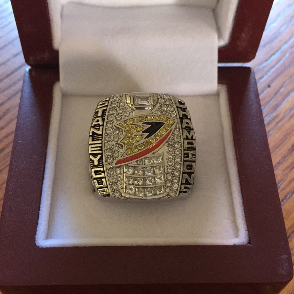 Anaheim Ducks Replica Stanley Cup Ring, size 10